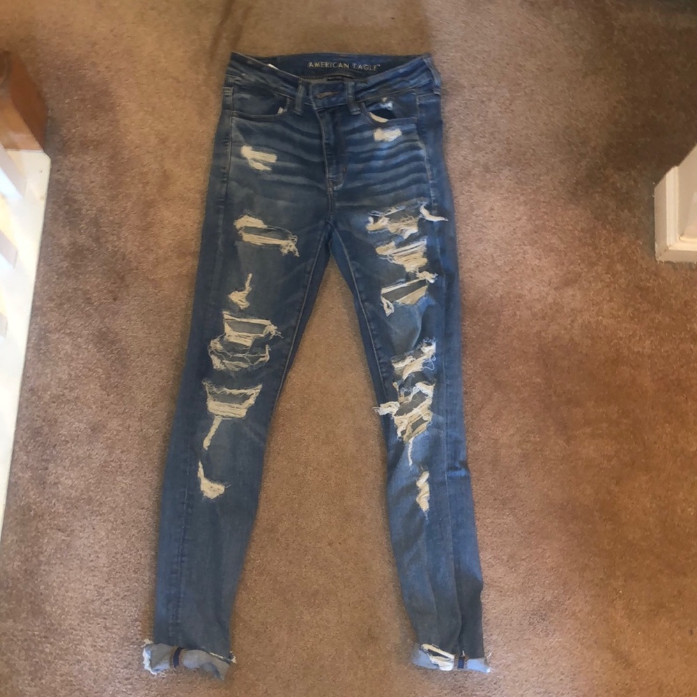 american eagle ripped jeans